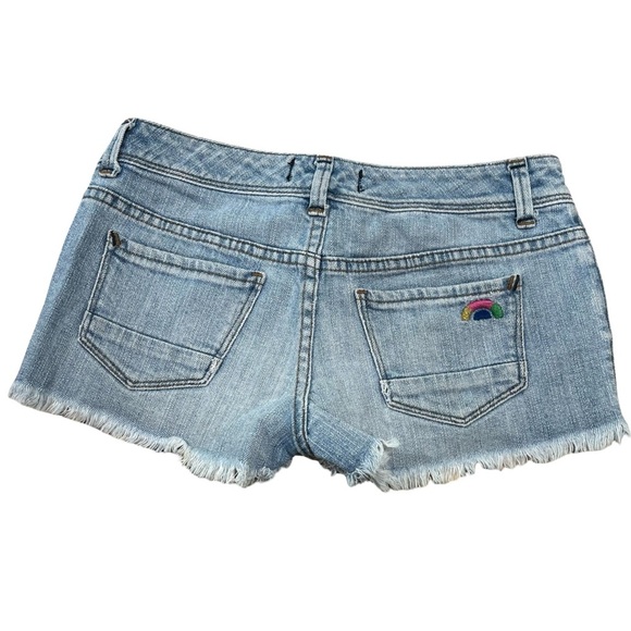 Young & Faded Low-rise Denim Micro Shorts with Frayed Hem and Statement Pockets - Picture 2 of 6